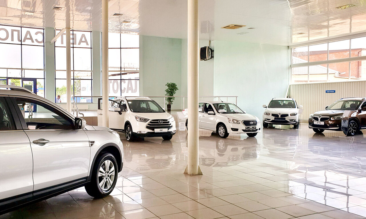Автосалон Леон Авто