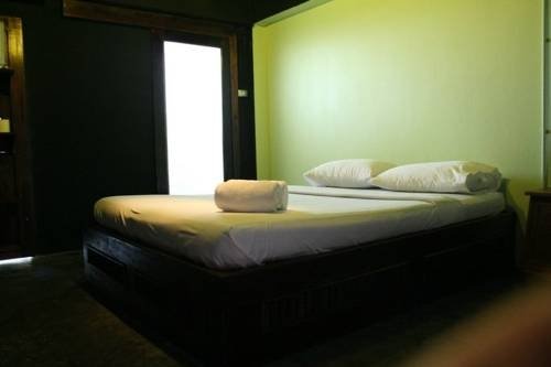 Фото Deejai Chiang Mai Backpackers - Adults Only