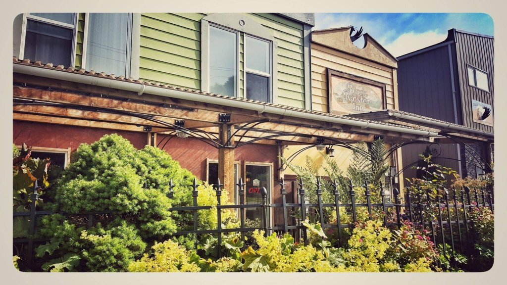 Фото отеля 1