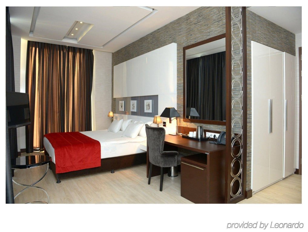 Фото Grand Hotel Downtown