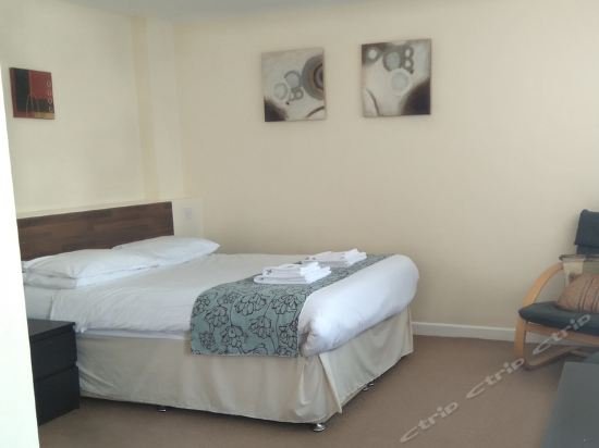 Фото Tadross Hotel