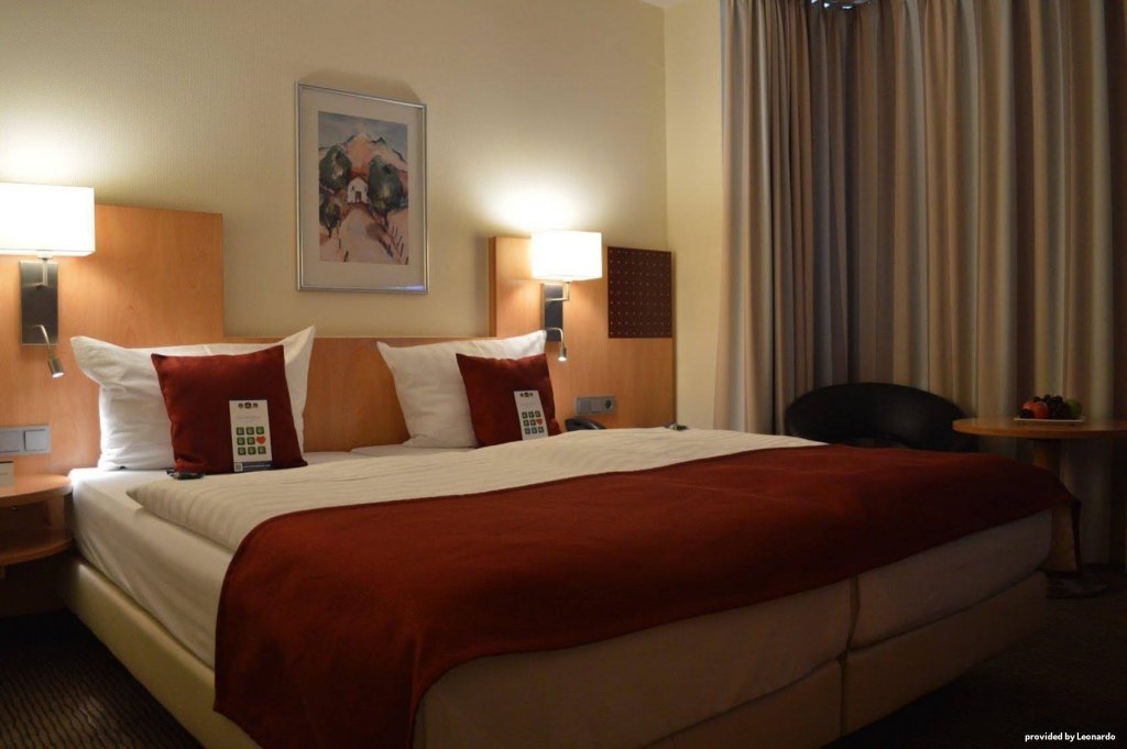 Фото Hotel Scala Frankfurt City