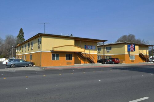 Гостиница Motel 6 Modesto, Ca - Downtown в Модесто