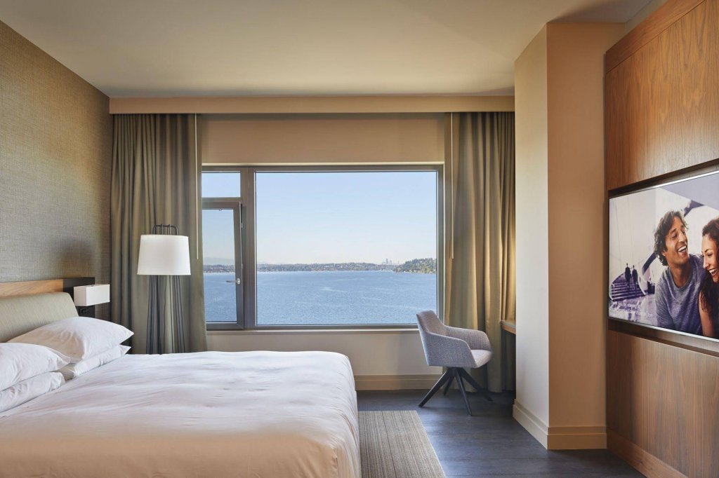 Фото Hyatt Regency Lake Washington at Seattle’s Southport
