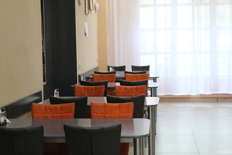 Фото Академическая