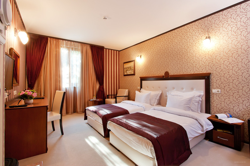 Фото Best Western Plus Bristol Hotel