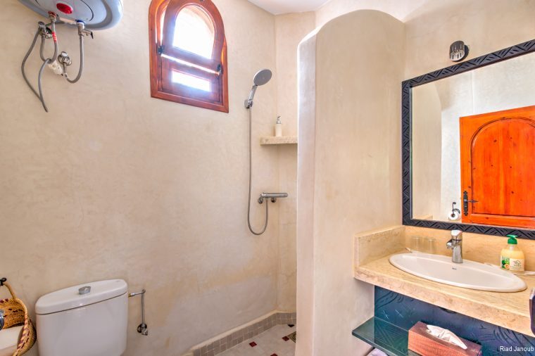 Фото Riad Janoub