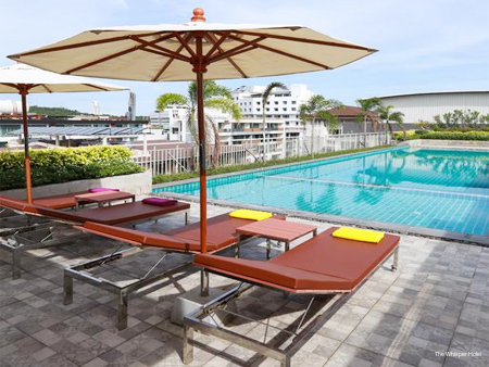 Фото The Whisper Hotel