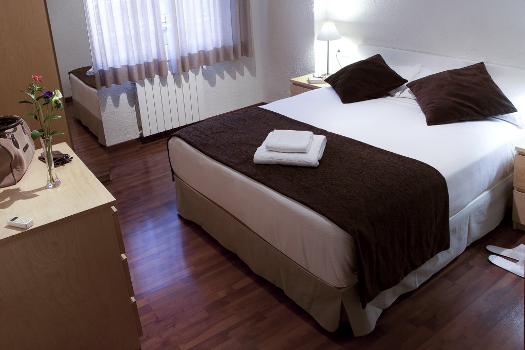 Фото Hotel Madanis