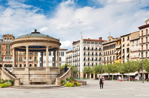 Внешний вид отеля Hotel Europa в Памплоне, фото 1