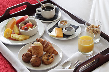 Фото Le Saint-Sulpice Hotel Montreal