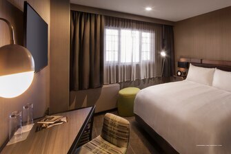 Фото Renaissance Reno Downtown Hotel & SPA