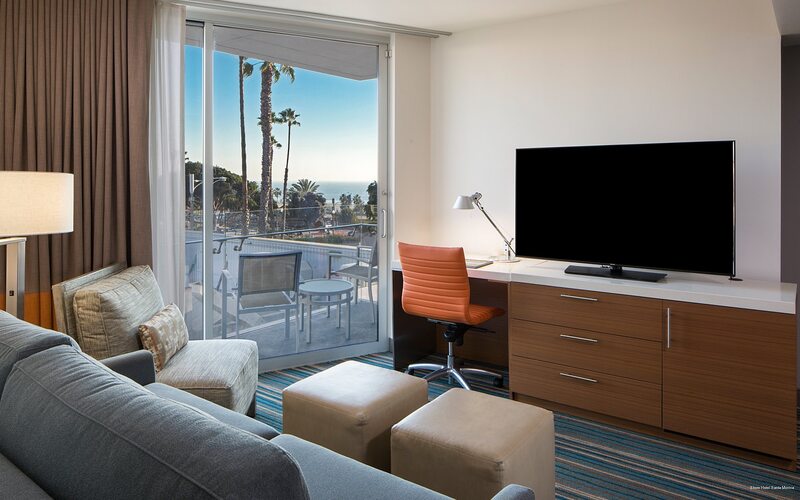 Фото Shore Hotel