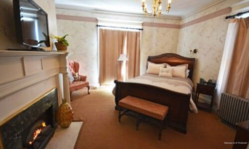 Фото Gateways Inn & Restaurant