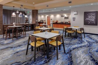 Фото Fairfield Inn & Suites by Marriott Wichita Downtown