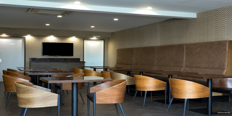 Фото Hotel Xilo Glendale