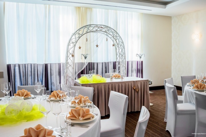 Фото Амбассадор Калуга