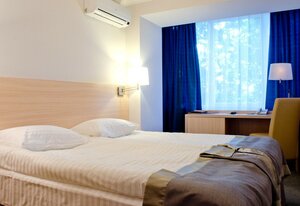Atlantika (проспект Героев Сталинграда, 22), hotel