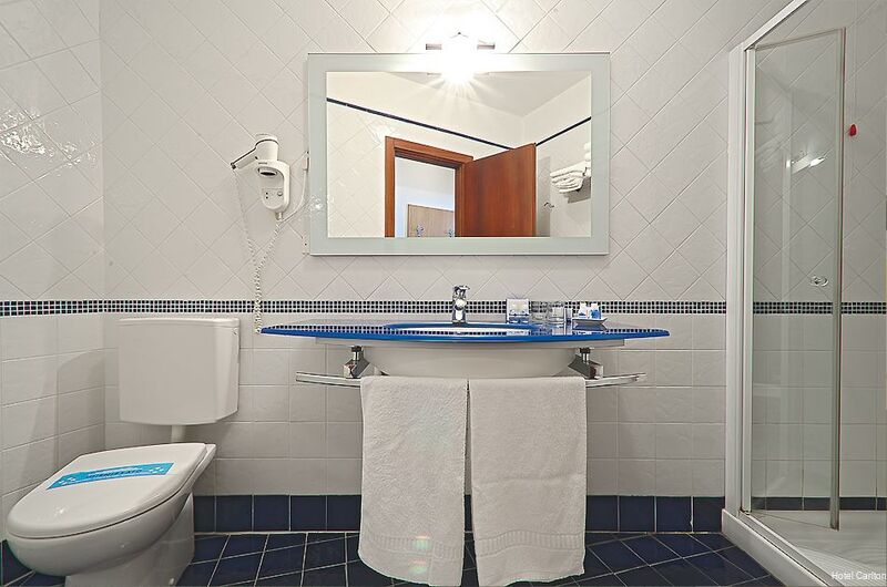 Фото Hotel Carlton