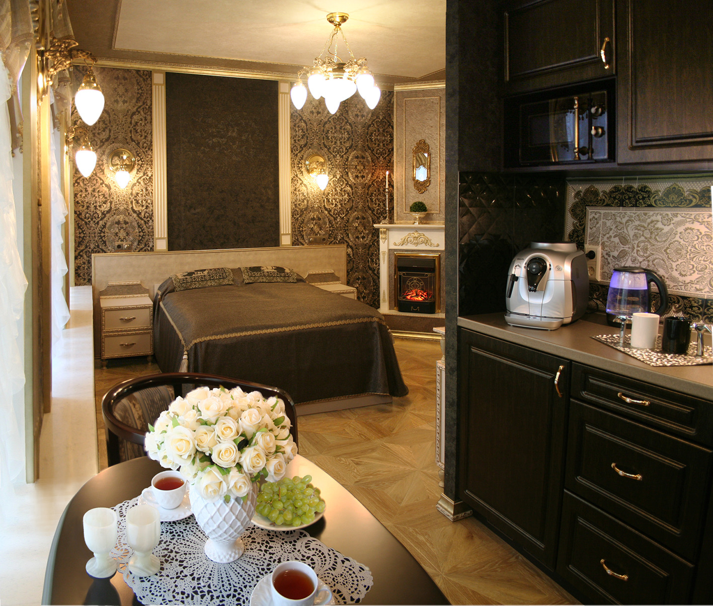 Фото Капитель