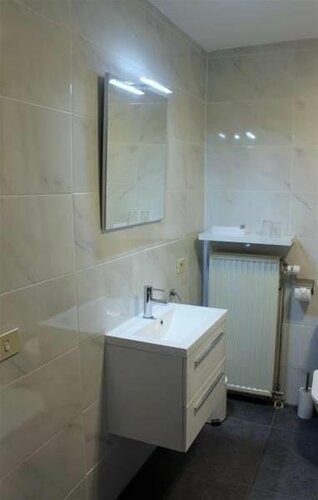 Гостиница Hotel Adoma в Генте