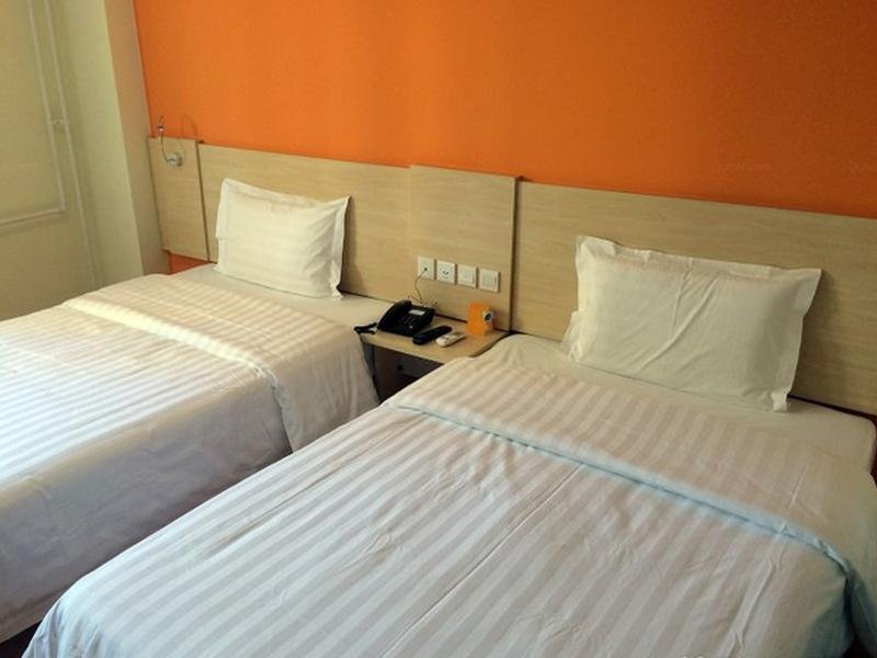 Фото 7 Days Inn Beijing Liangxiang Changyang Roundabout Branch