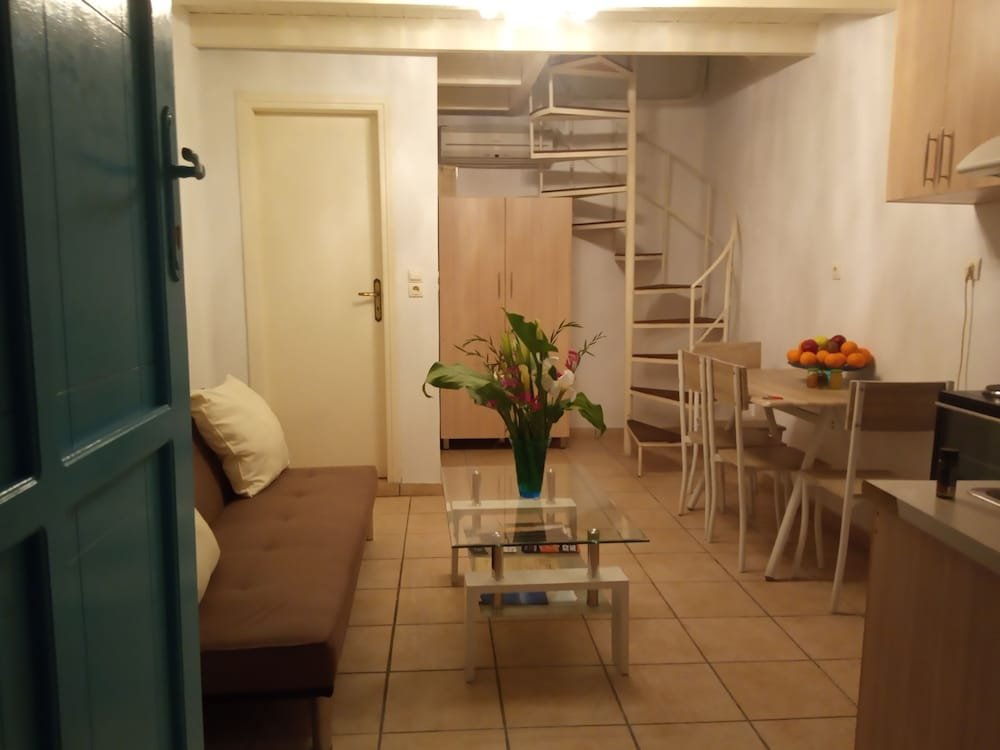 Фото Monastery Boutique House in Old City