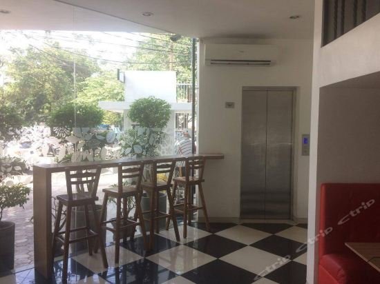 Фото DeMira Hotel