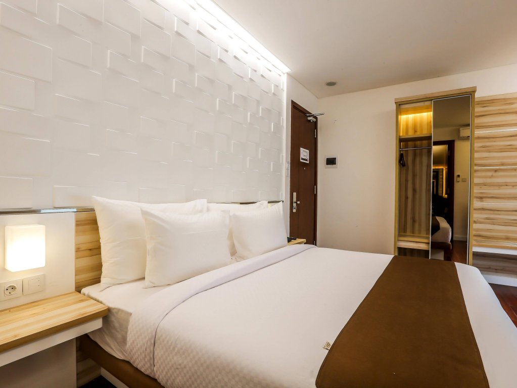 Фото The Alimar Hotel