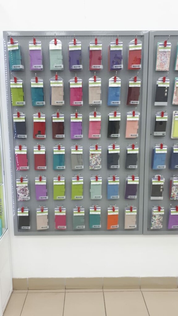 Mobile phone store Izum, Isilkul, photo