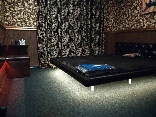 Әйелім менің аузыма сидырады порно