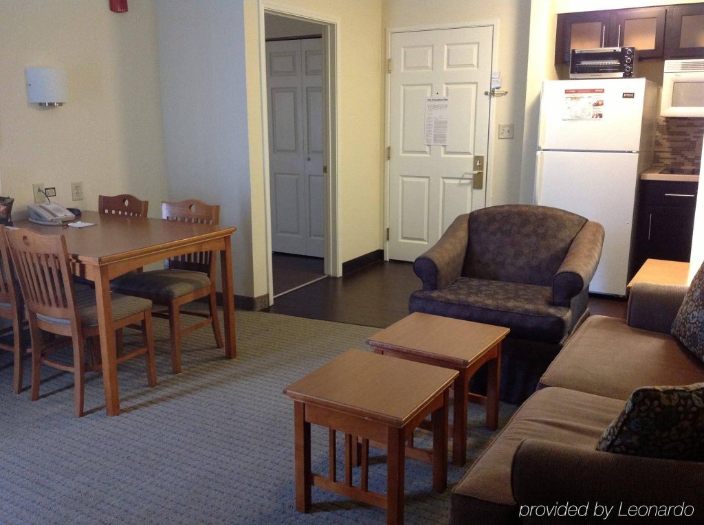 Фото Sonesta Es Suites Austin The Domain Area