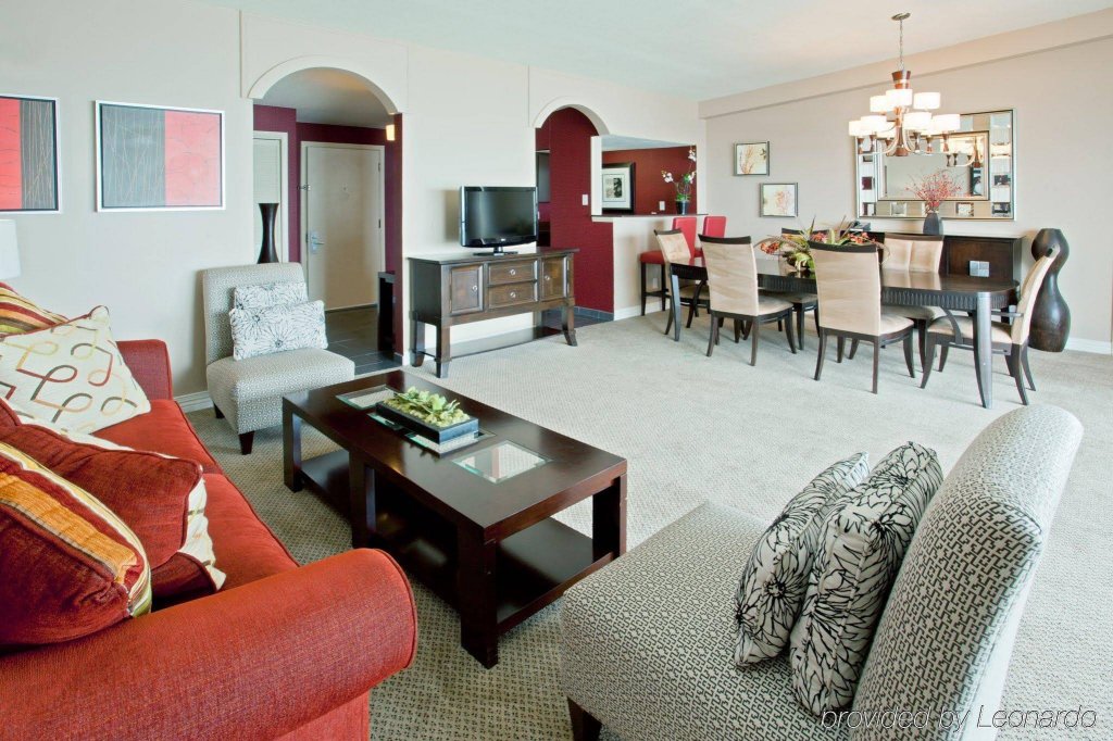 Фото Holiday Inn Resort: Galveston-On The Beach, an Ihg Hotel