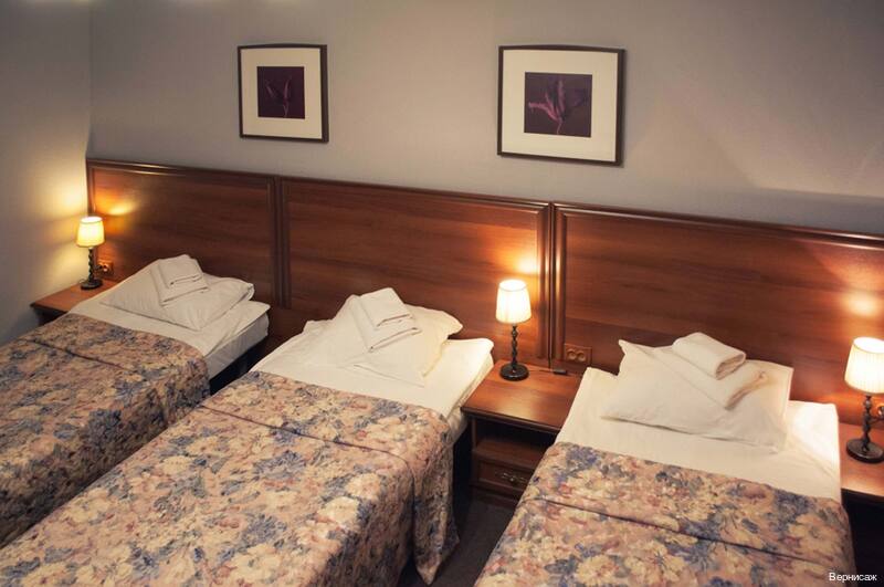 Фото Вернисаж