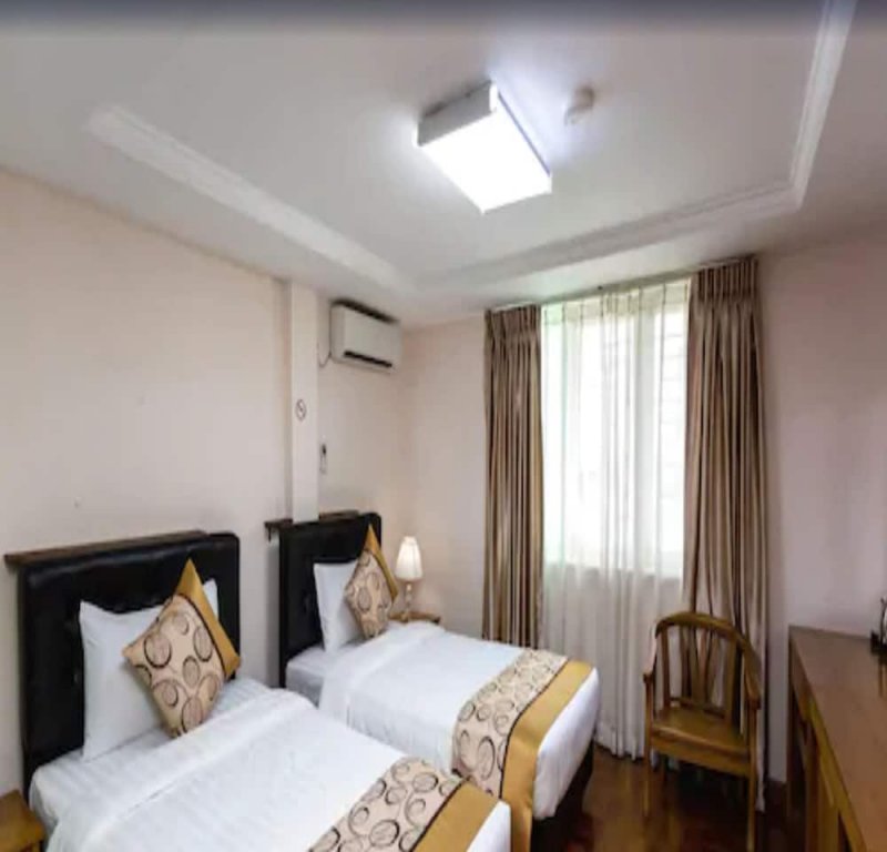 Фото Hotel Bahosi