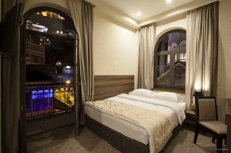 Гостиница Meidan Inn, Тбилиси, фото