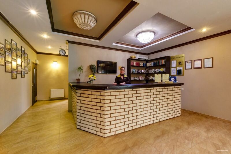 Фото Мартон Родина