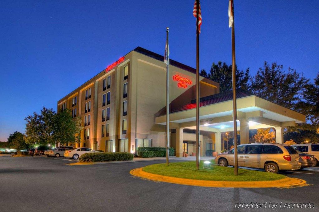 Фото отеля 1