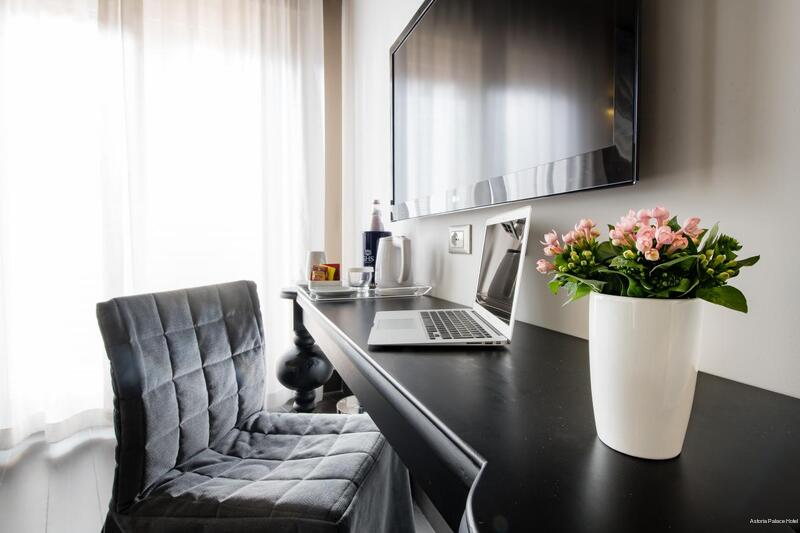 Фото Astoria Palace Hotel