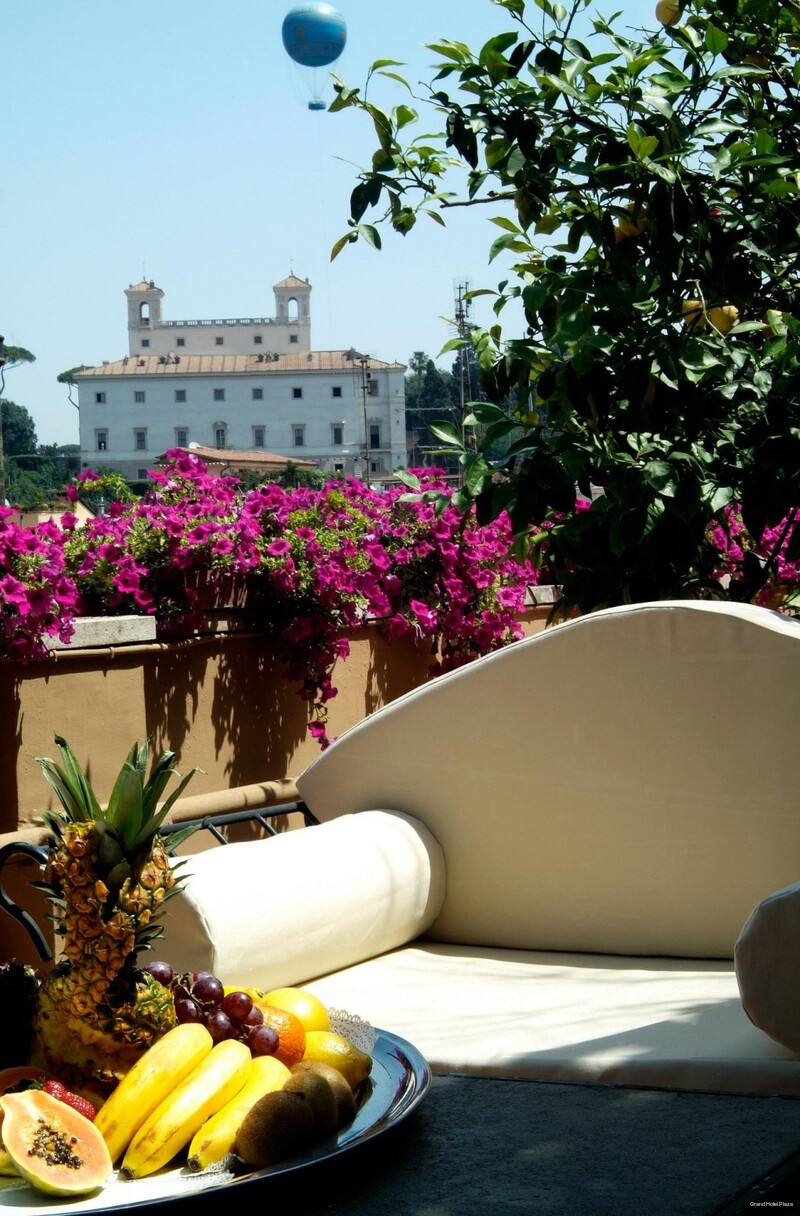 Фото Grand Hotel Plaza