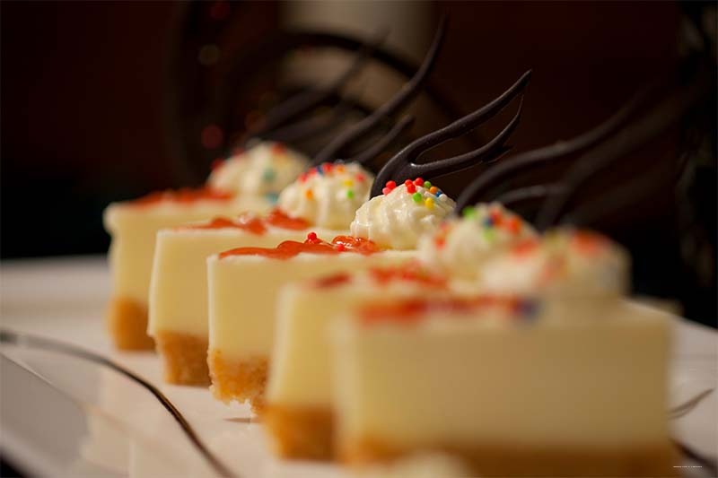 Фото Lakeshore Hotel & Apartments