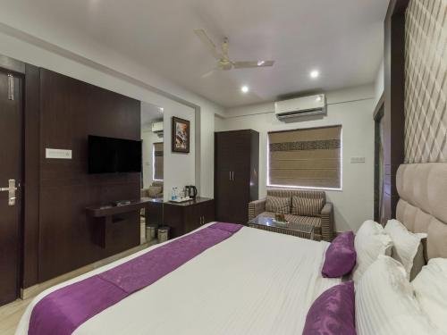 Фото Hotel Ivory Inn