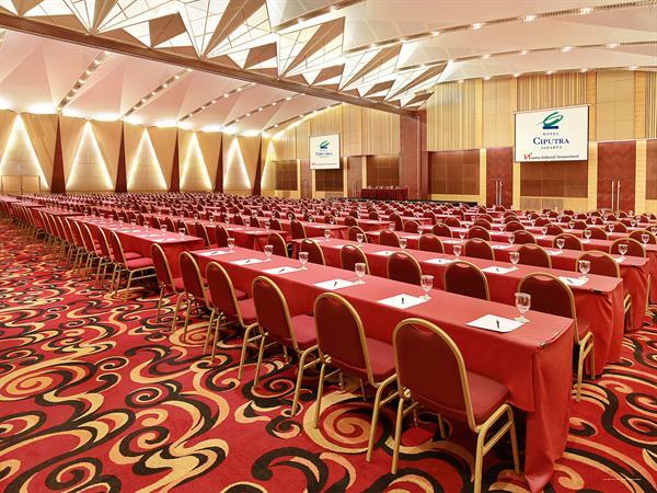 Фото Swiss-Belinn Gajah Mada Medan