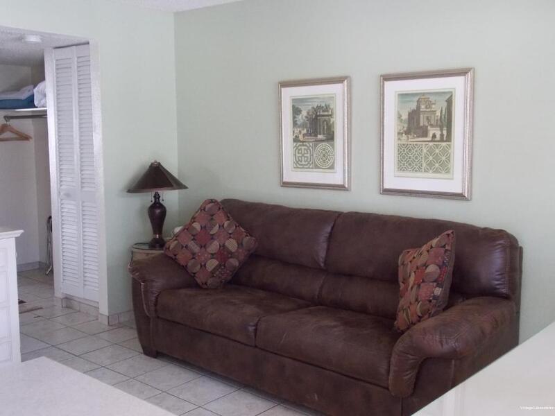 Фото Vintage Lakeside Inn