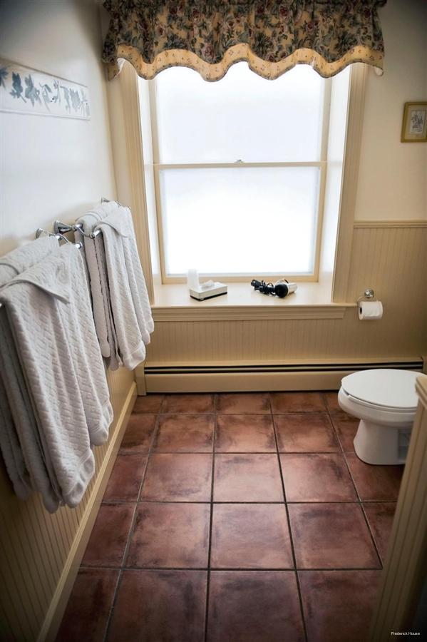 Фото Frederick House