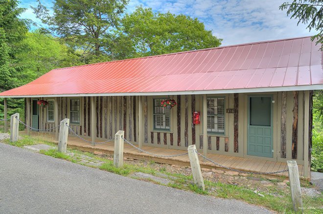 Фото Mountain Lake Lodge