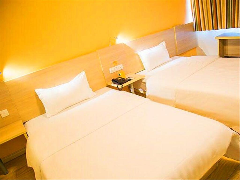 Фото 7Days Inn Tianjin Haihe East Road Wanda Centre