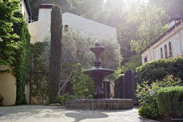 Фото Kenwood Inn & SPA