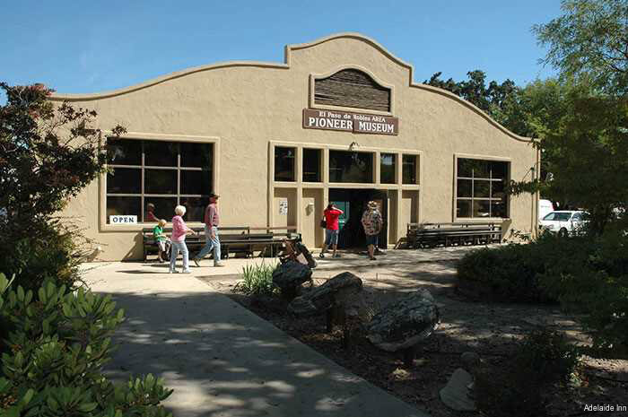 Фото Adelaide Inn