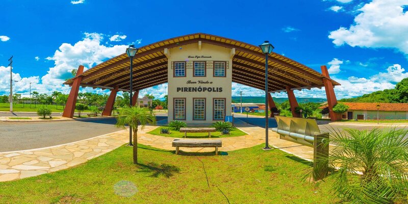 Фото Pousada Cavaleiro dos Pireneus